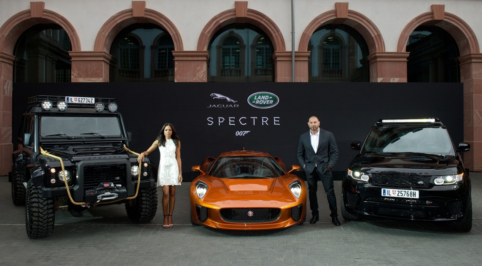 Jaguar Land Rover показа колите от новия филм за Джеймс Бонд