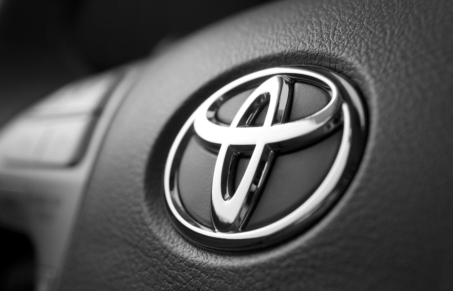 Toyota си остава най-скъпата автомобилна марка