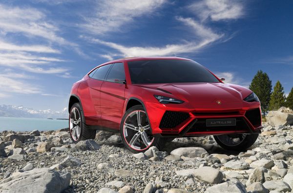 Кросовърът на Lamborghini ще получи туин-турбо мотор