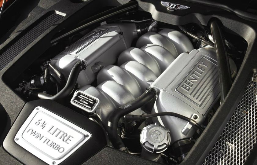 Bentley се отказа от туин-турбо V8 мотор