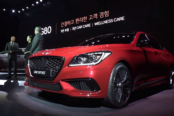 Hyundai показа втория от серията Genesis