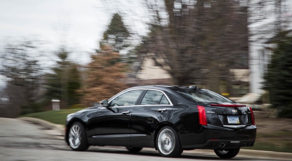 Седанът Cadillac ATS получи 2,0-литров турбомотор