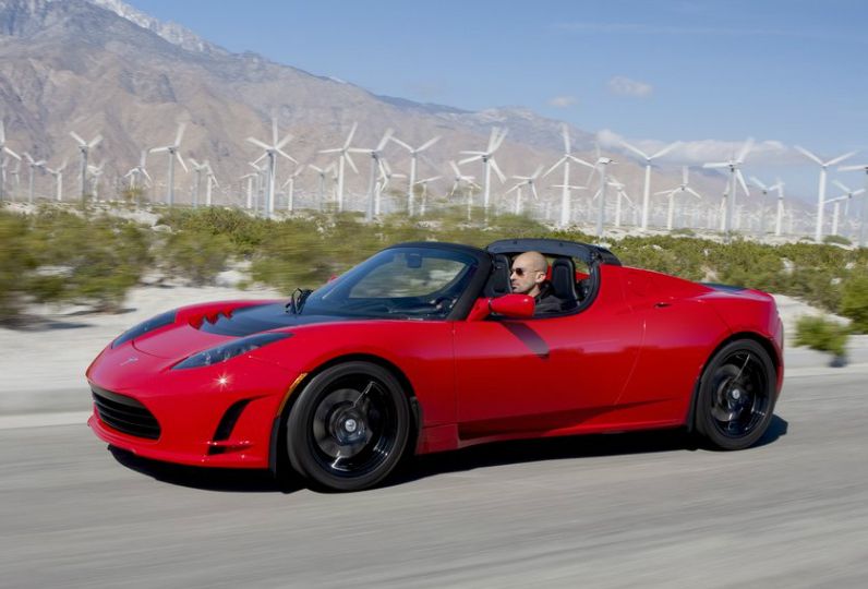 Tesla увеличи сериозно пробега на Roadster
