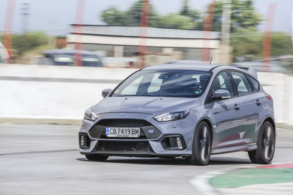 Ford демонстрира новия Focus RS в България