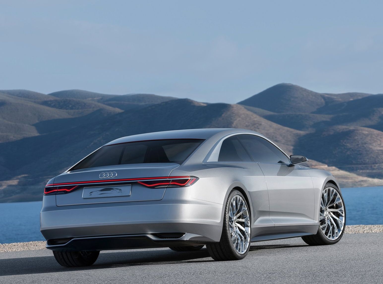 Новото Audi A6 ще е наполовина автономно