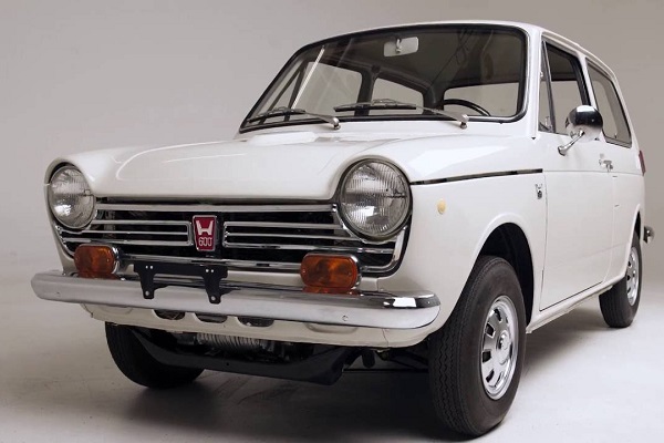 Първата Honda в Америка бе реставрирана до съвършенство (Видео)