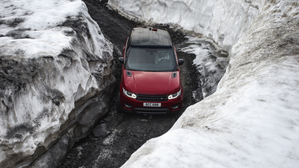Range Rover Sport се направи на скиор