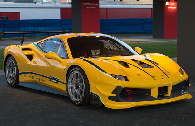 Ferrari показа две уникални коли