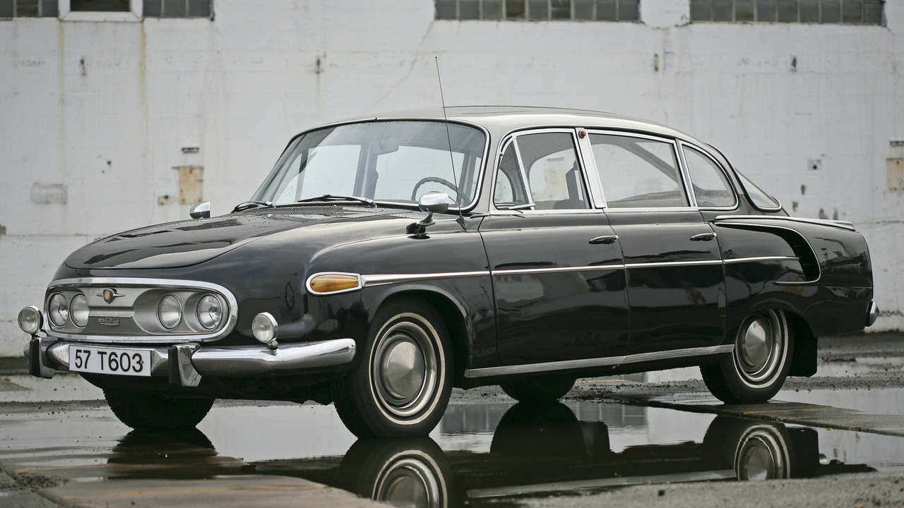 6 забравени седана със задно разположен двигател 6 забравени седана със задно разположен двигател