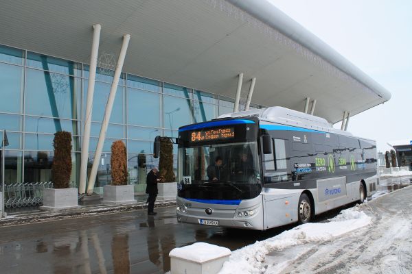 Първият електрически автобус тръгна из София днес
