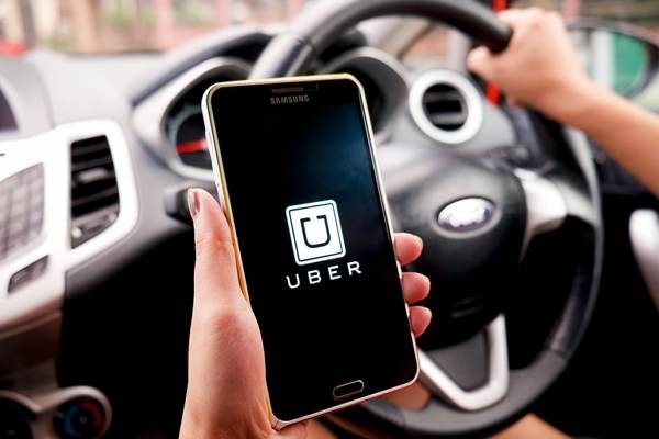 Uber плати 20 млн. долара на измамени шофьори