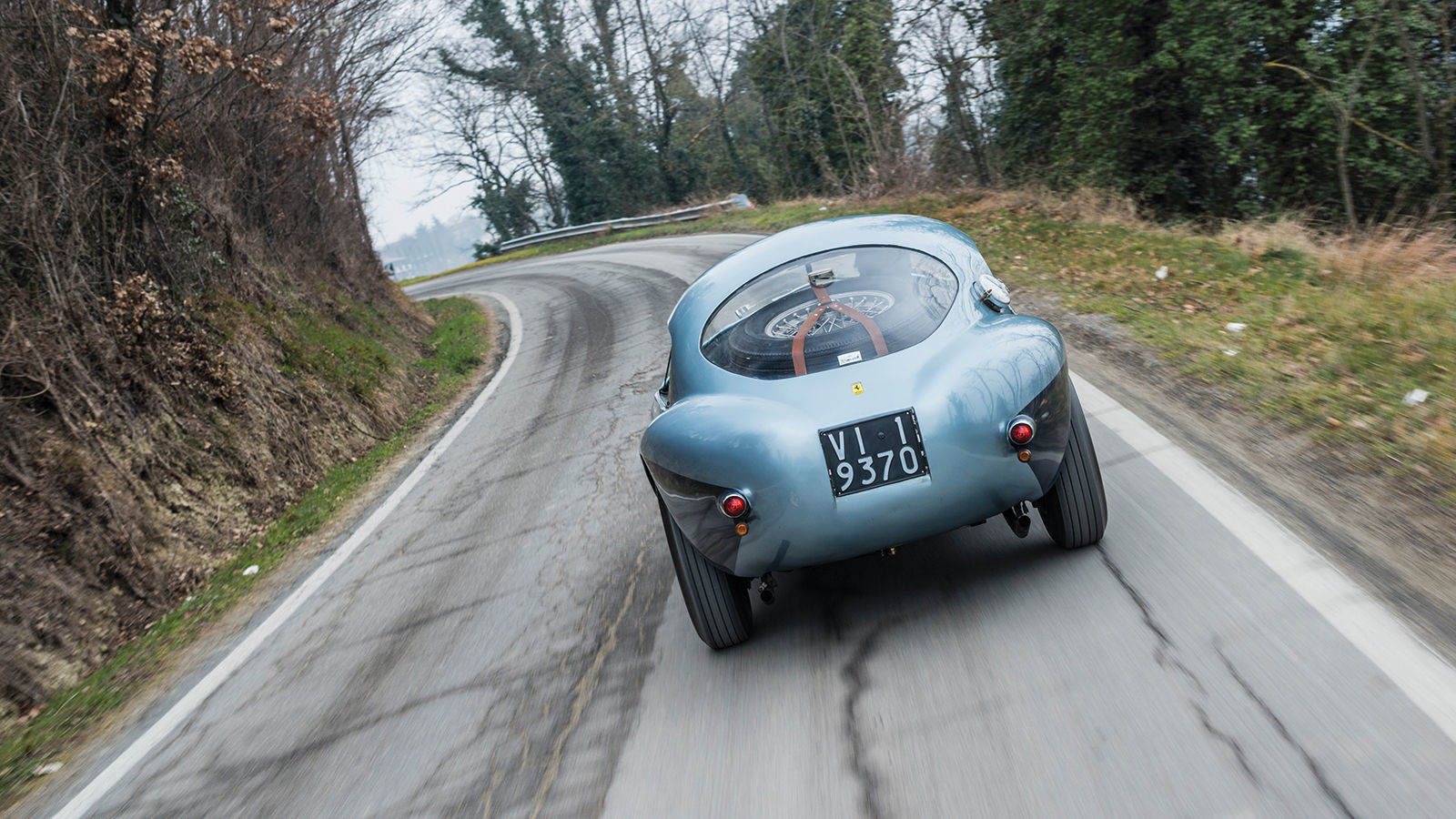 Най-странното Ferrari отива на търг
Най-странното Ferrari отива на търг