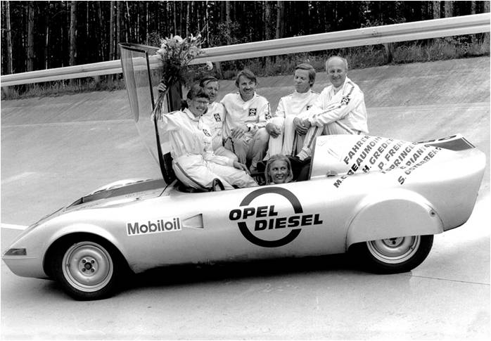 Мистериозната кола на Opel, която счупи 20 рекорда
