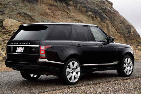 Идва хибриден Range Rover за китайски богаташи
