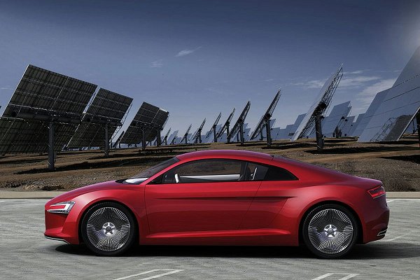 Audi разработва съперник на BMW i3