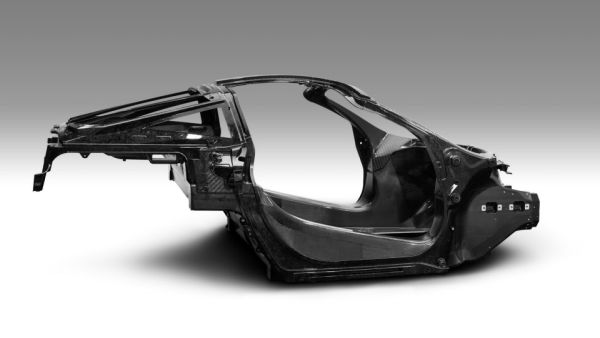 McLaren ще предложи и модел с 4 врати