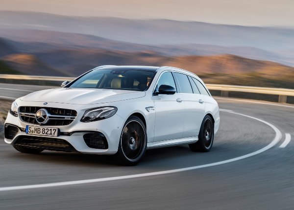 Mercedes обяви цената на най-ексклузивната E-Class Mercedes обяви цената на най-ексклузивната E-Class