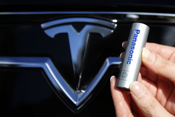 Една Tesla давала емисии колкото бензинов автомобил за 8 години