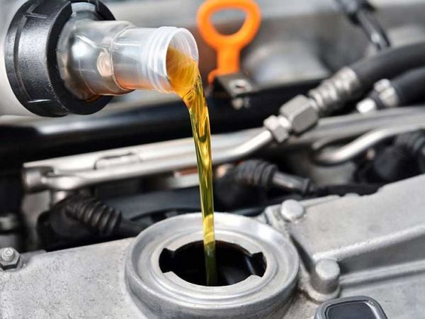 Какво трябва да знаем за смяната на масло на двигателя