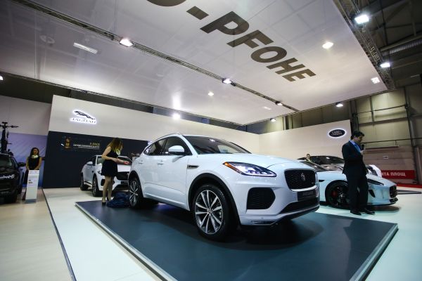 Автономна лимузина и луксозни SUV-модели дебютираха на салона в София