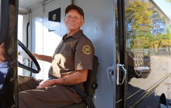 Американец изкара 55 години зад волана без нито един инцидент