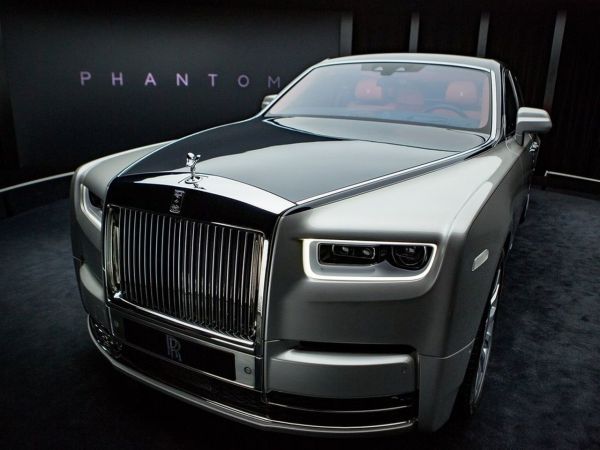 Най-луксозният автомобил в света минава на ток