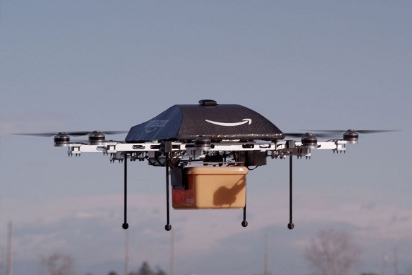 Amazon патентова дрон за зареждане на автомобили