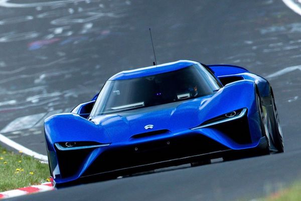 Eлектрическа кола ли ще счупи първа бариерата от 480 км/ч? (ВИДЕО) Eлектрическа кола ли ще счупи първа бариерата от 480 км/ч? (ВИДЕО)