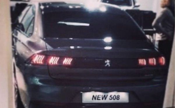 Изтекоха шпионски снимки на новото Peugeot 508