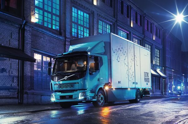 Volvo показа камион на ток