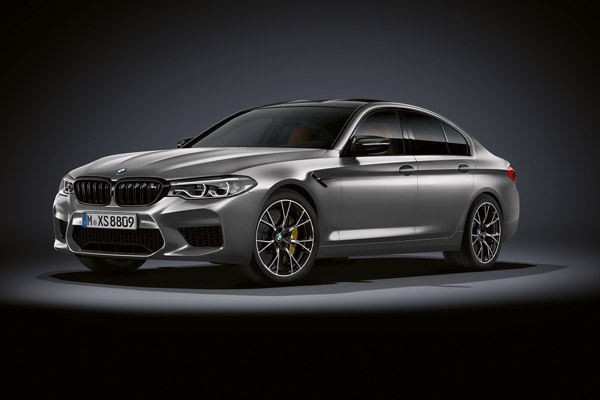 Competition носи още мощност на BMW M5