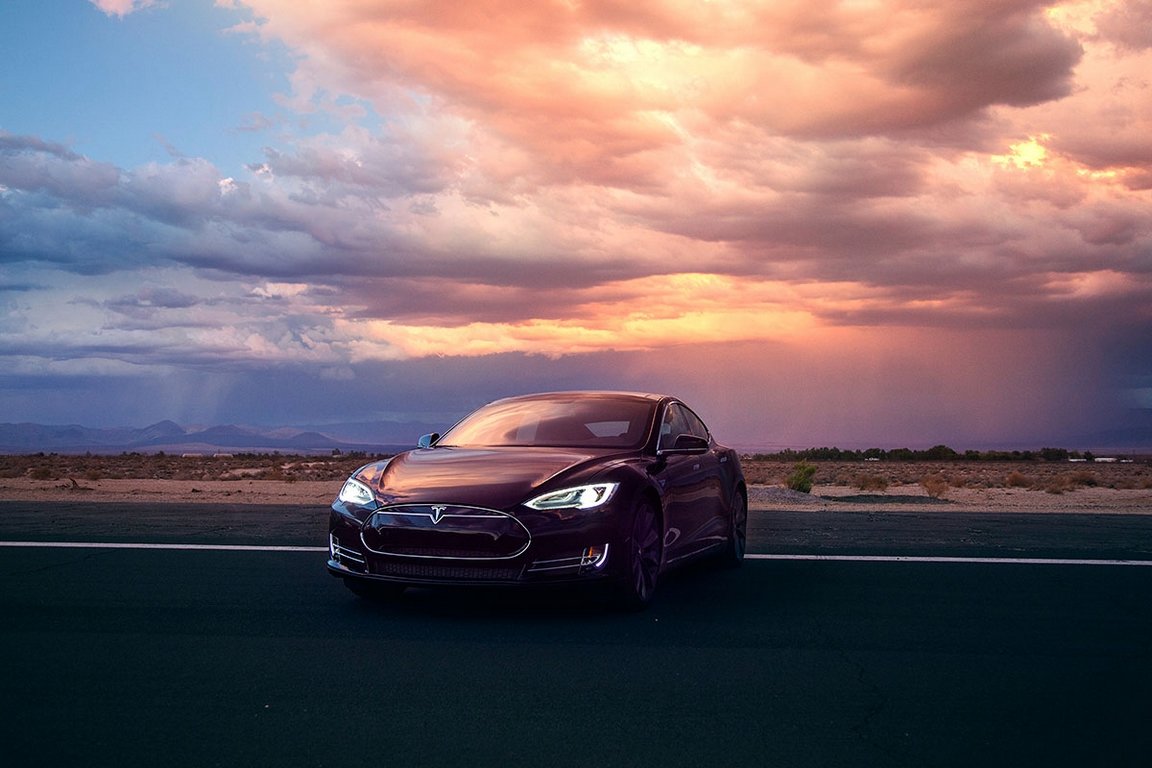 Apple изпревари Tesla по безпилотни автомобили