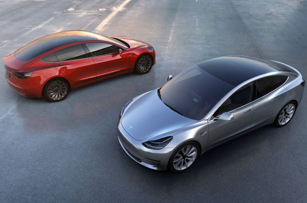 Tesla Model 3 с два мотора ще струва 78 000 долара