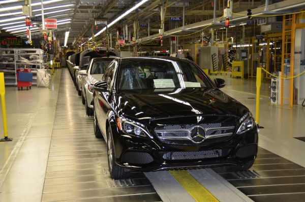 Продажбите на Mercedes са под сериозна заплаха