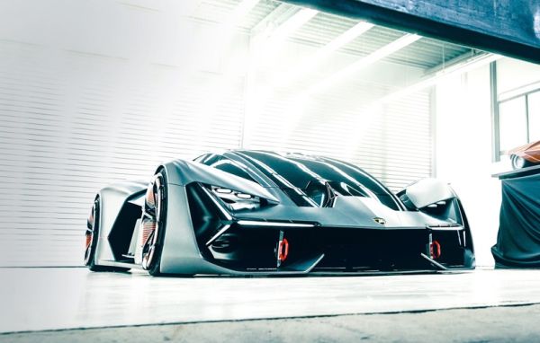 Lamborghini ще използва само атмосферни мотори за суперколите си