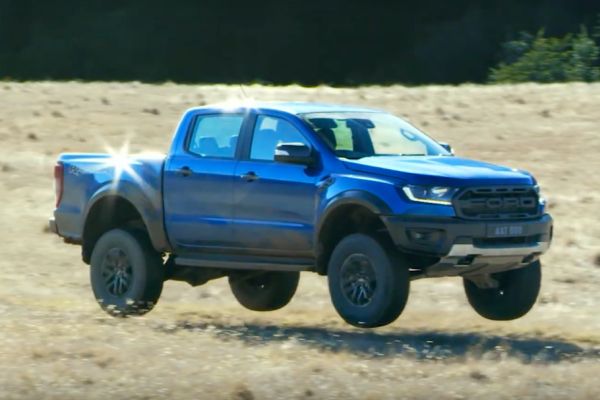 Как тестват новия Ford Ranger Raptor в планината (ВИДЕО)
