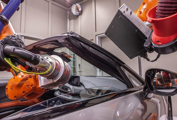 BMW ще използва томограф за проверка на качеството (ВИДЕО)