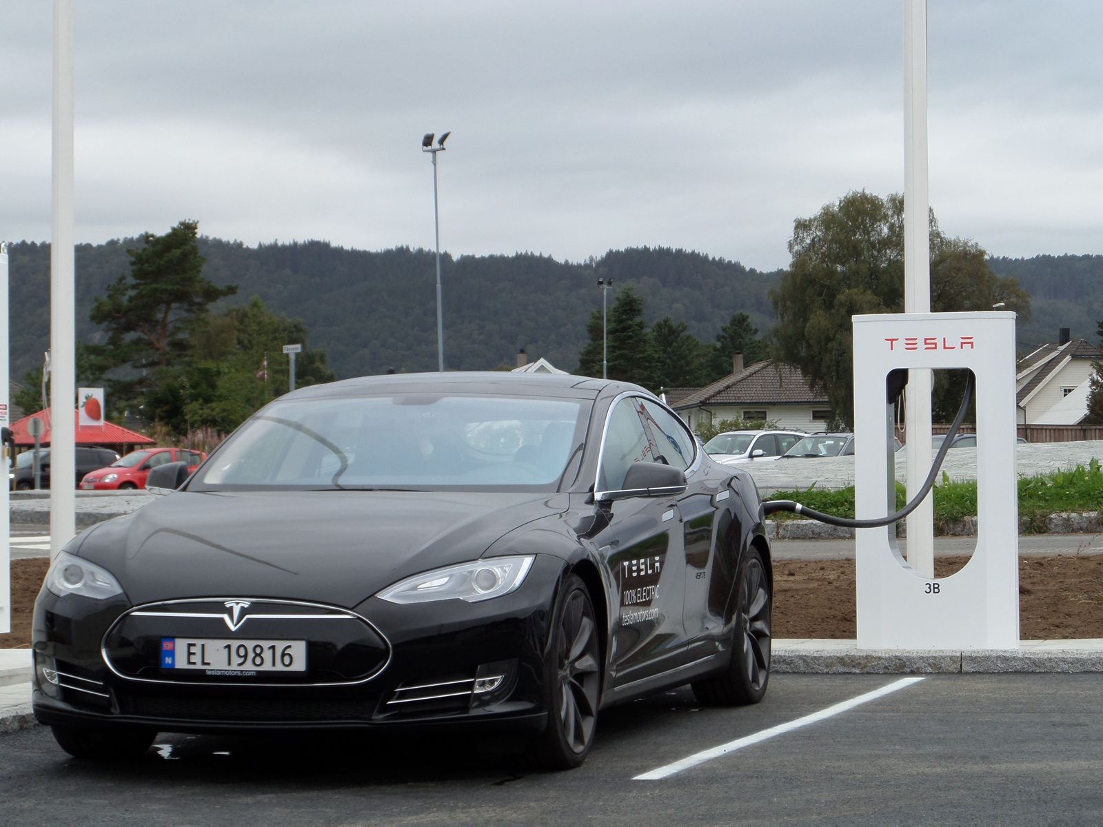 Норвегия обяви бойкот на Tesla