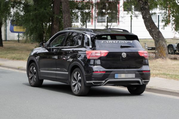 Volkswagen свали камуфлажа на T-Cross (ВИДЕО)