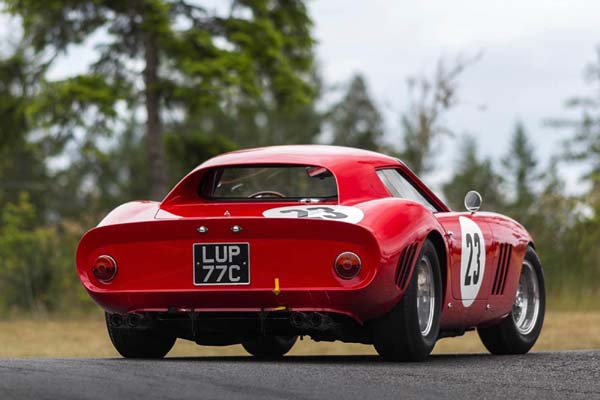48 милиона долара за рядко Ferrari 250 GTO