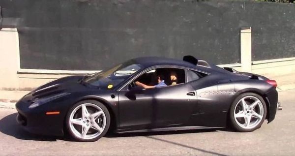 Ferrari тества нов хибриден модел