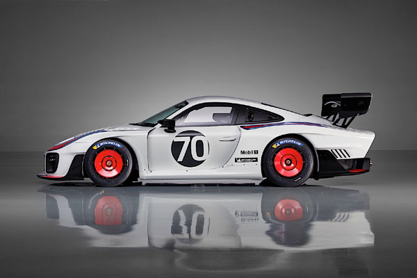 Porsche възражда легендата Moby Dick