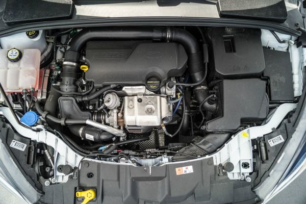 Масови самозапалвавия на Ecoboost двигатели на Ford