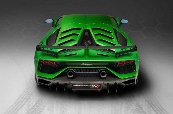 Вижте как работи активната аеродинамика на Lamborghini (ВИДЕО)