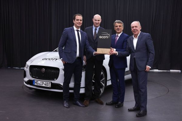 Jaguar I-Pace спечели в дома на BMW и Mercedes