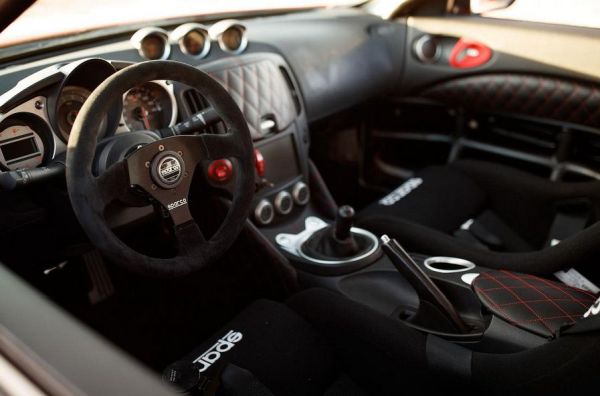 Nissan 370Z смени атмосферния мотор
