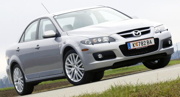 Mazda променя стратегия си – от спорт към лукс