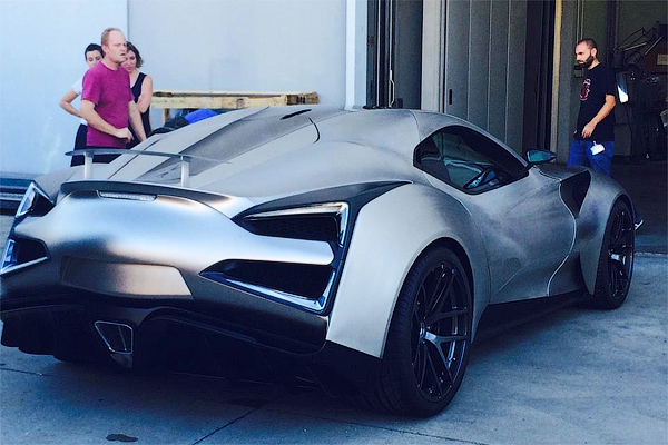 Китайци показват нова суперкола от титан Китайци показват нова суперкола от титан