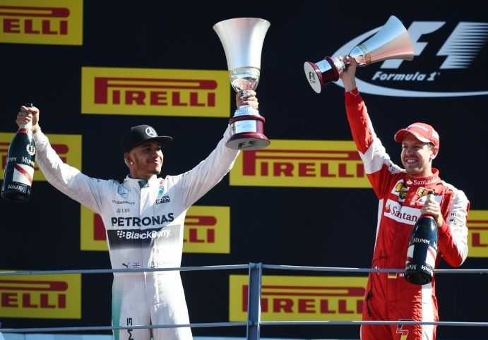 Хамилтън продължава уверено към титлата във Формула 1 Хамилтън продължава уверено към титлата във Формула 1