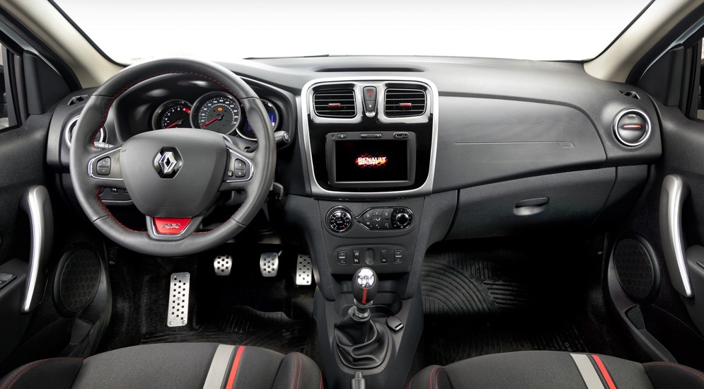 Нови подробности за Sandero RS Нови подробности за Sandero RS